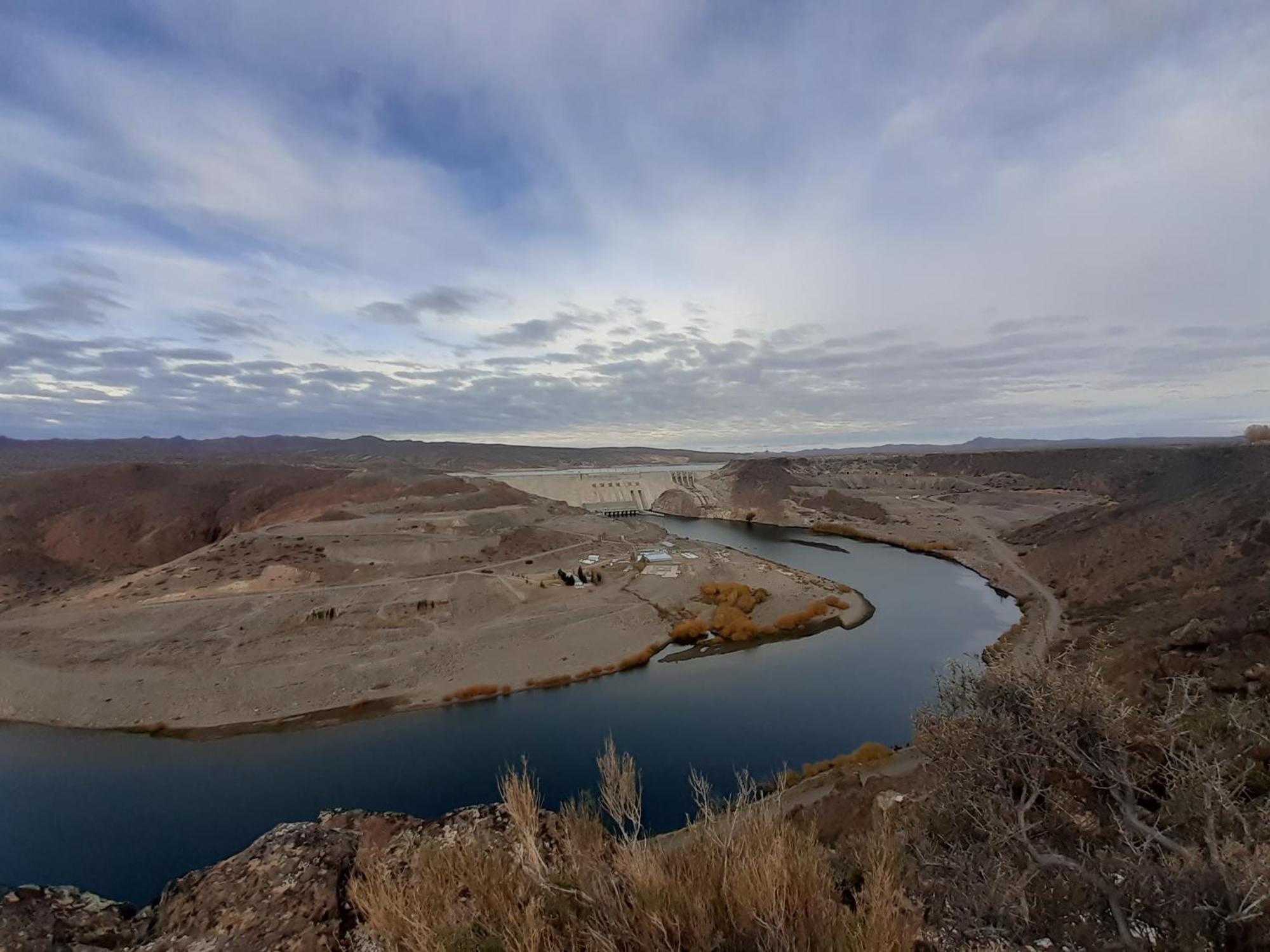 Bardas Del Limay Dormi-Con Hidromasaje - Totalmente Equipado Plottier Kültér fotó