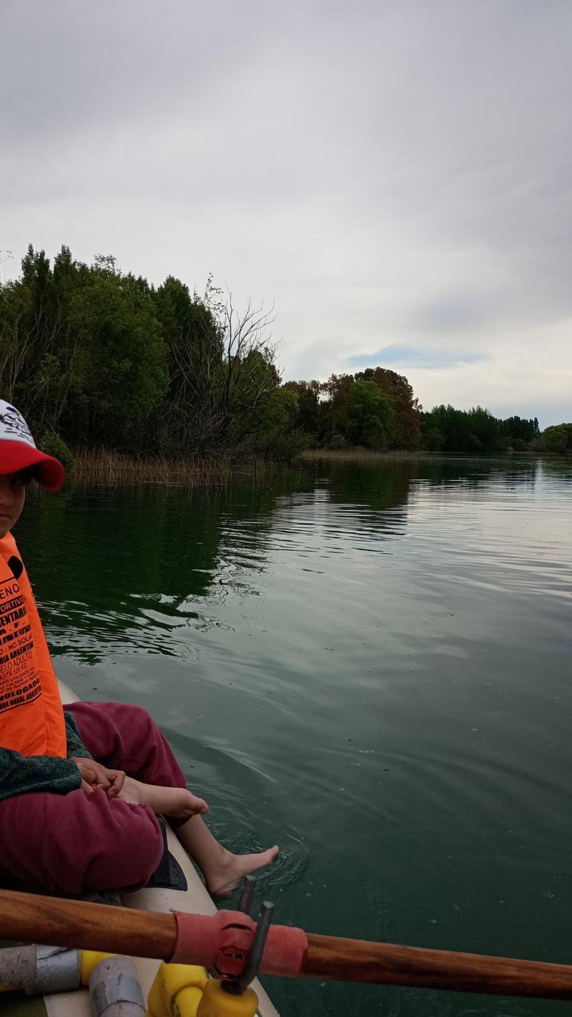 Bardas Del Limay Dormi-Con Hidromasaje - Totalmente Equipado Plottier Kültér fotó