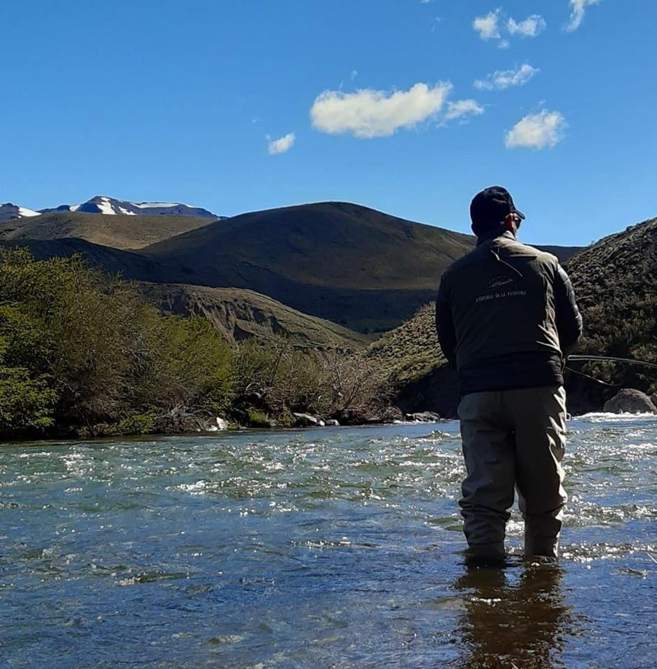 Bardas Del Limay Dormi-Con Hidromasaje - Totalmente Equipado Plottier Kültér fotó